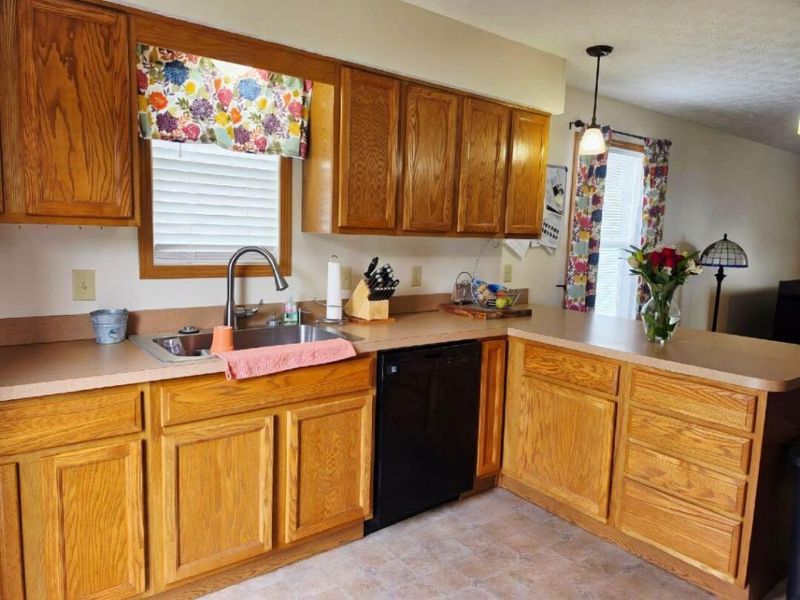 810 W Ward Street, Urbana, OH 43078 Photo 9