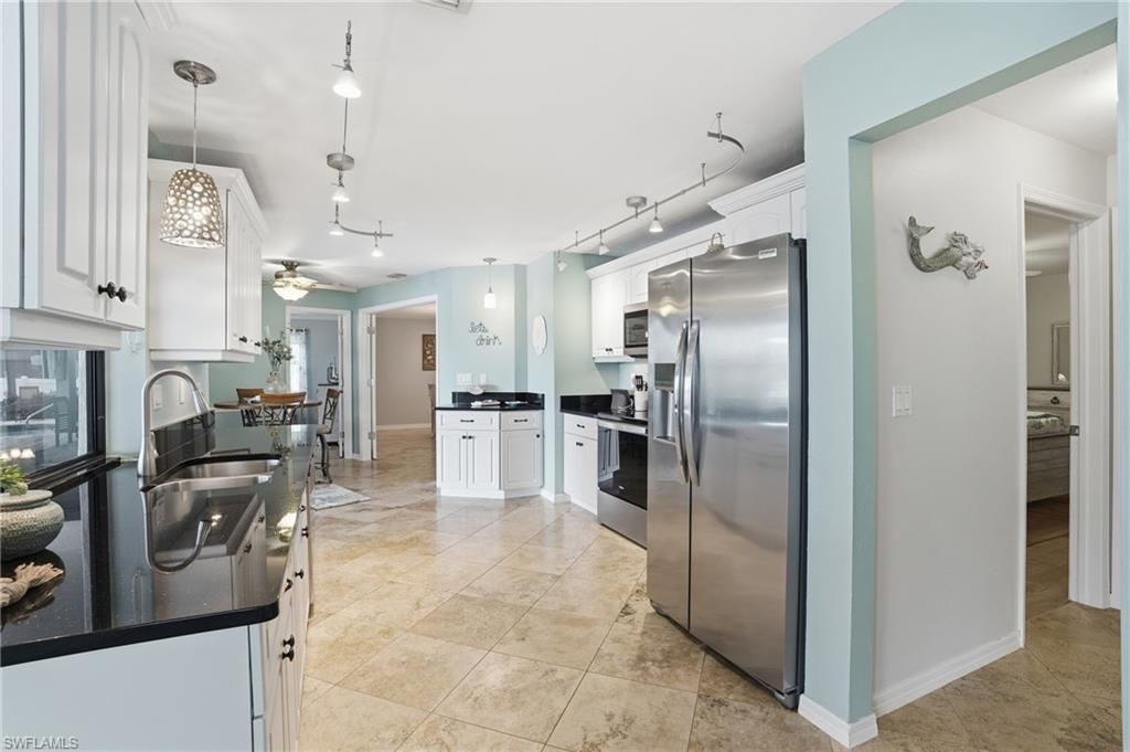 3221 SE 10th Ave, Cape Coral, FL 33904 Photo