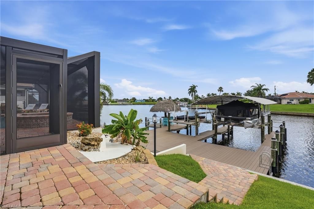 3221 SE 10th Ave, Cape Coral, FL 33904 Photo