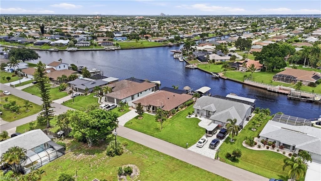 3221 SE 10th Ave, Cape Coral, FL 33904 Photo
