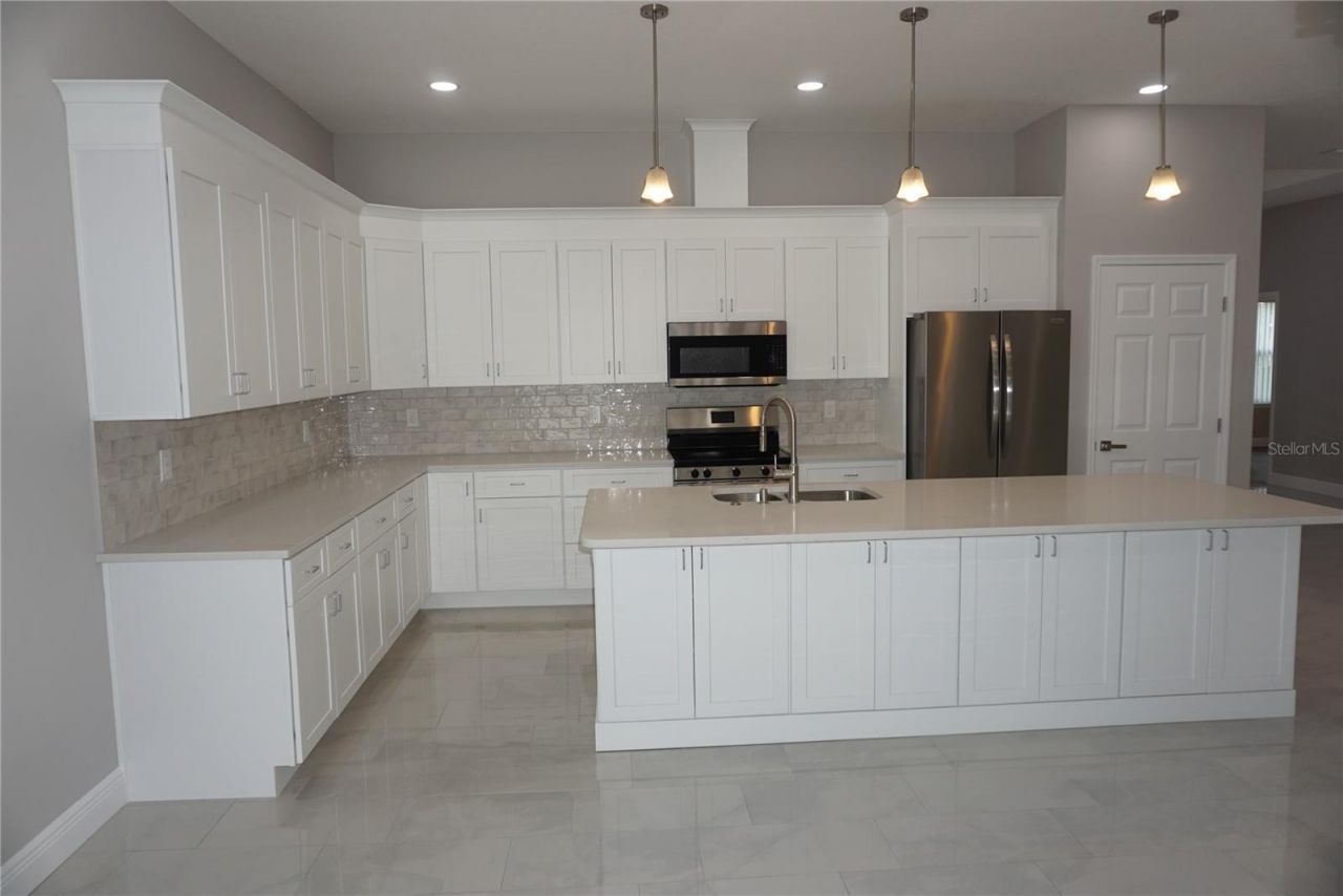 12572 Tree Street, Largo, FL 33773 Photo
