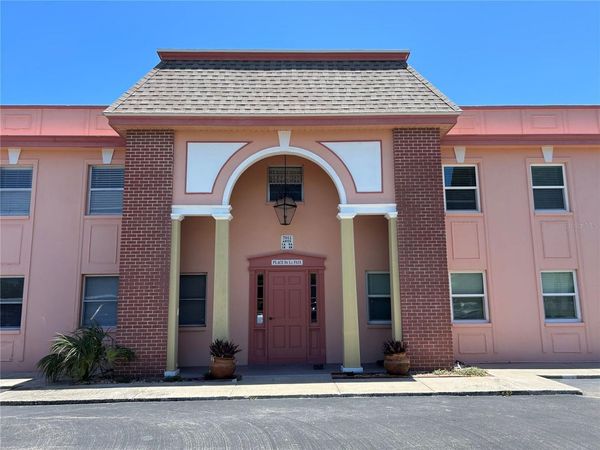 7011 PLACE DE LA PAIX , Unit 1A, ST PETERSBURG, FL 33707