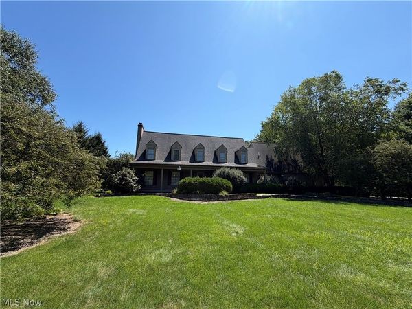 1406 Henn Hyde Road NE, Warren, OH 44484
