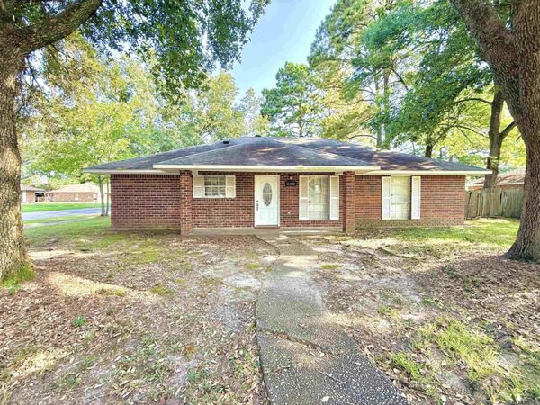 16405 Patton Ave, Baton Rouge, LA 70816