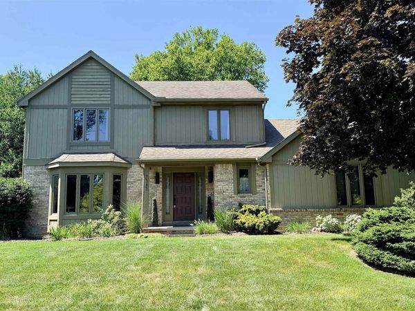 7343 Twin Canyon Drive, Lambertville, MI 48144