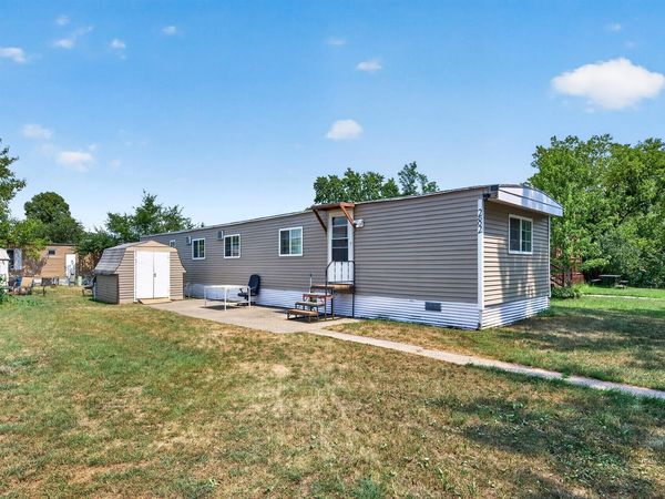 14750 W Burnsville Parkway, Burnsville, MN 55306