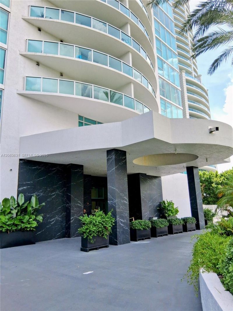 2101 N Brickell Ave, Unit 2504, Miami, FL 33129 Photo