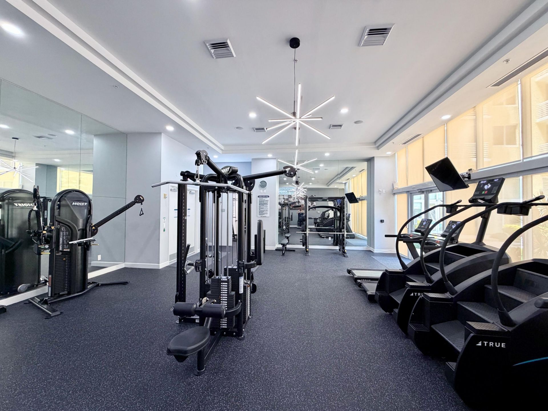 2775 NE 187th Street, Unit 505, Miami, FL 33180 Photo