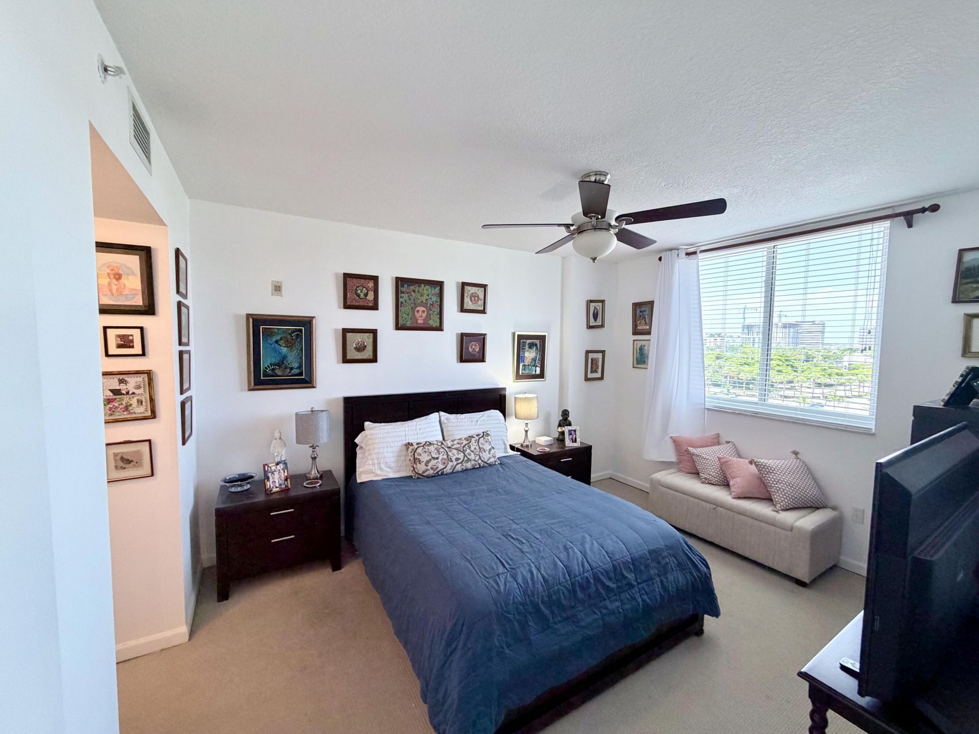 2775 NE 187th Street, Unit 505, Miami, FL 33180 Photo