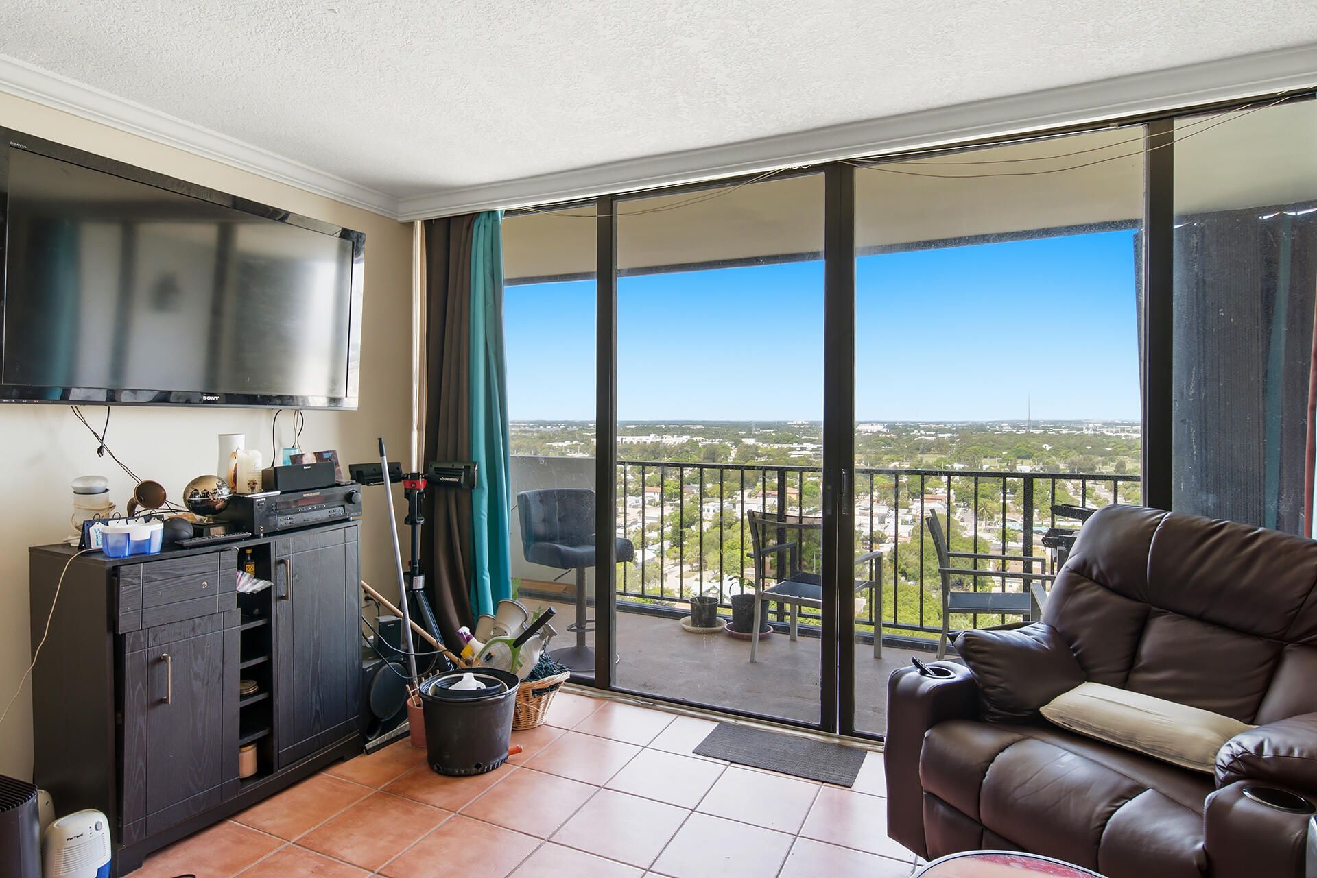 5600 N Flagler Drive, Unit 2202, West Palm Beach, FL 33407 Photo