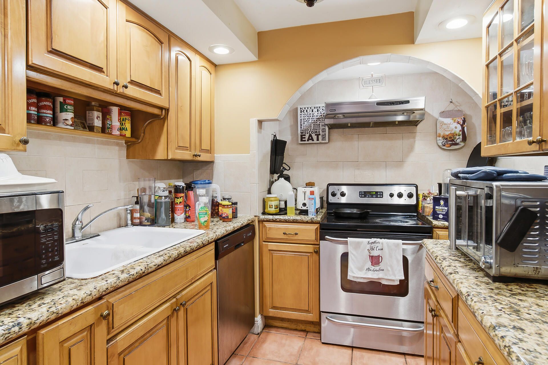 5600 N Flagler Drive, Unit 2202, West Palm Beach, FL 33407 Photo