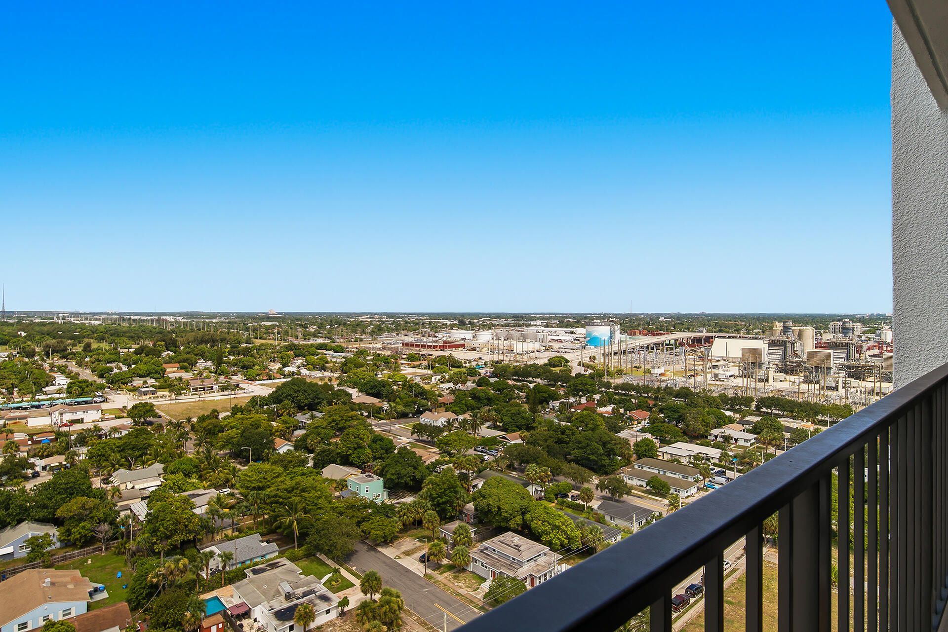 5600 N Flagler Drive, Unit 2202, West Palm Beach, FL 33407 Photo