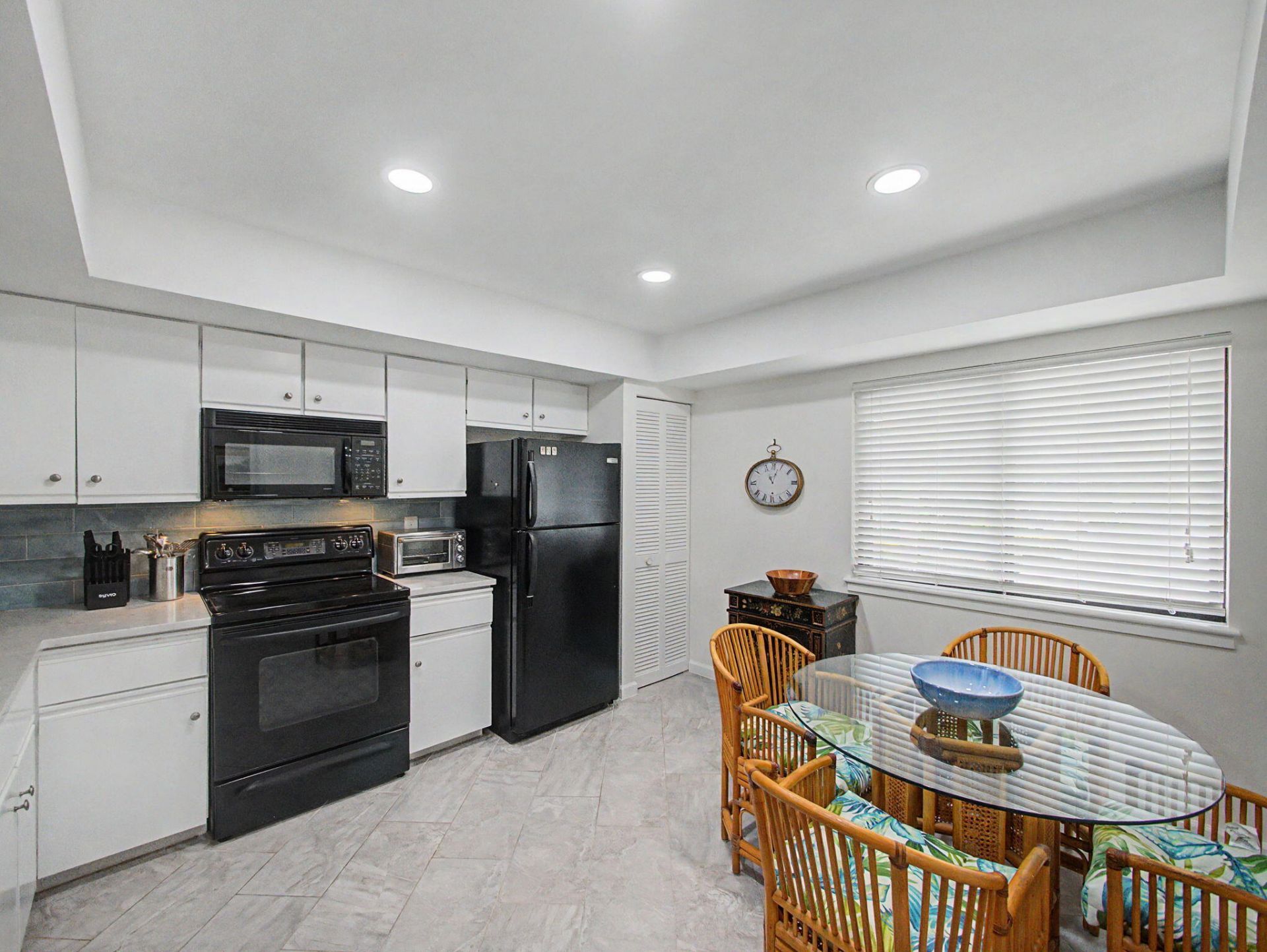 5132 SE Club Way, Unit 202, Stuart, FL 34997 Photo
