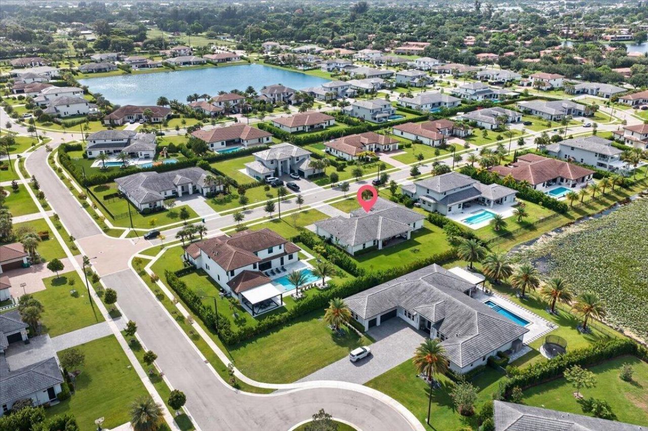 2010 Meadows Drive, Davie, FL 33324 Photo