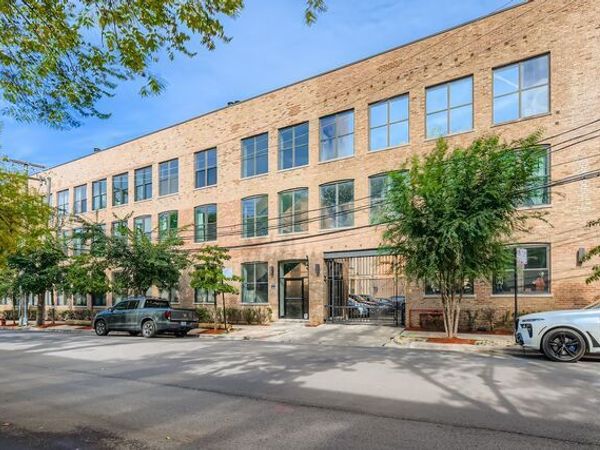 1760 W Wrightwood Avenue , Unit 305, Chicago, IL 60614