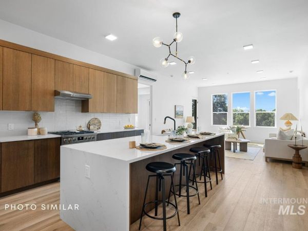 55 E State St, Unit 205, Eagle, ID 83616