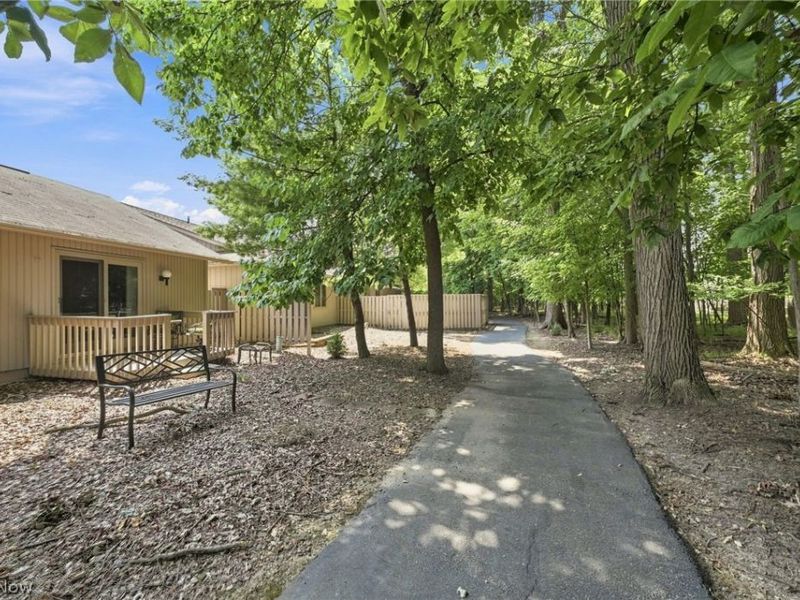 12380 Kronos Court, Strongsville, OH 44149 Photo 30