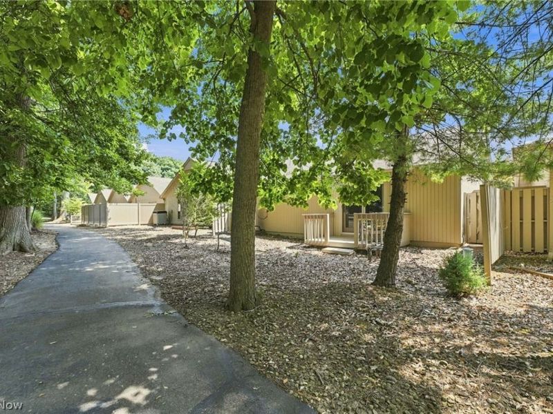 12380 Kronos Court, Strongsville, OH 44149 Photo 31