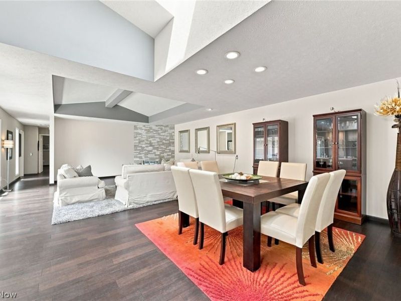 12380 Kronos Court, Strongsville, OH 44149 Photo 8