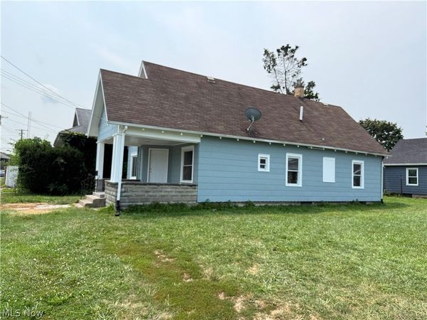 1605 Carr Street , Sandusky, OH 44870