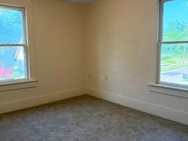 524 & 526 Gage Street , Akron, OH 44311 Photo 6