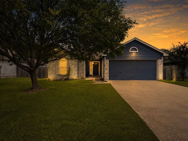 218 Juniper ST, Georgetown, TX 78626
