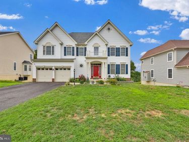 3379 OAKHAM DRIVE, TRIANGLE, VA 22172