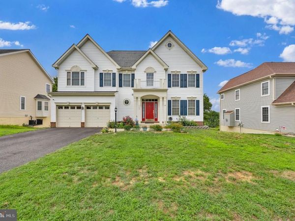 3379 OAKHAM DRIVE, TRIANGLE, VA 22172