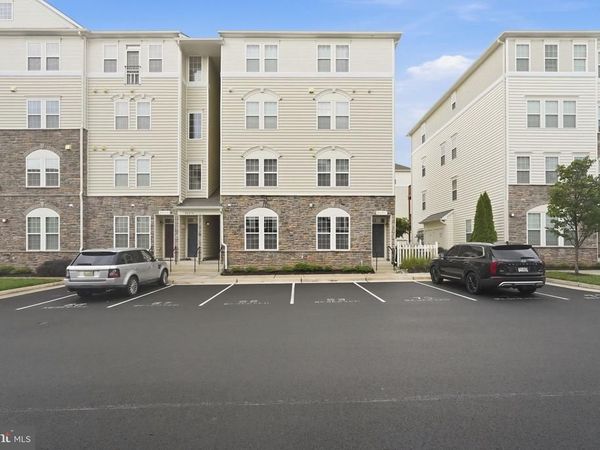 24682 BYRNE MEADOW SQUARE, ALDIE, VA 20105