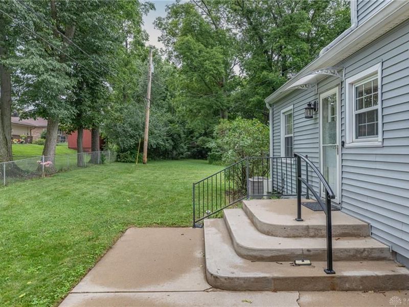 854 Ironwood Circle, West Carrollton, OH 45449 Photo 28