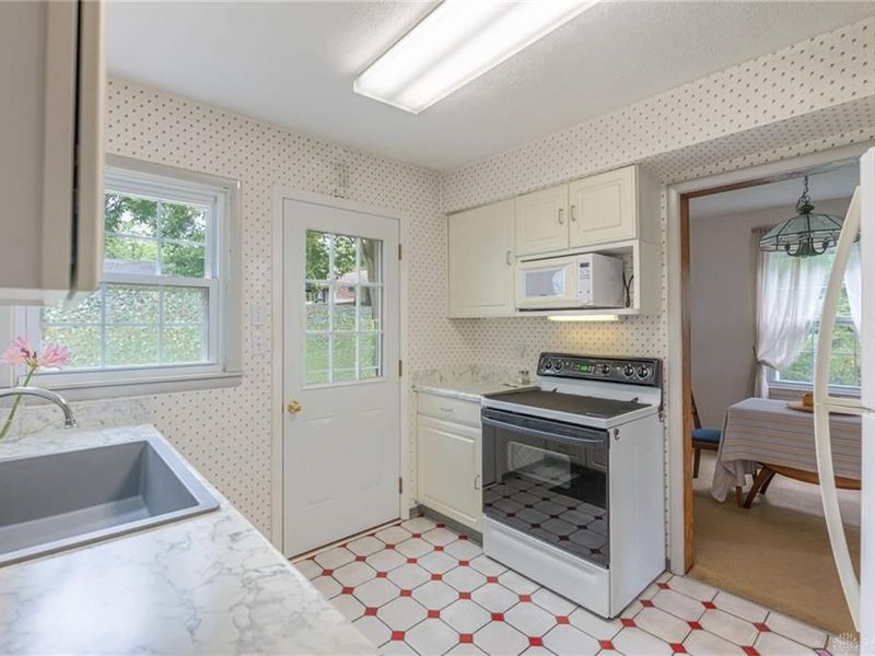 854 Ironwood Circle, West Carrollton, OH 45449 Photo 8