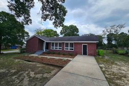 8220 Hunt Club Road  photo 4