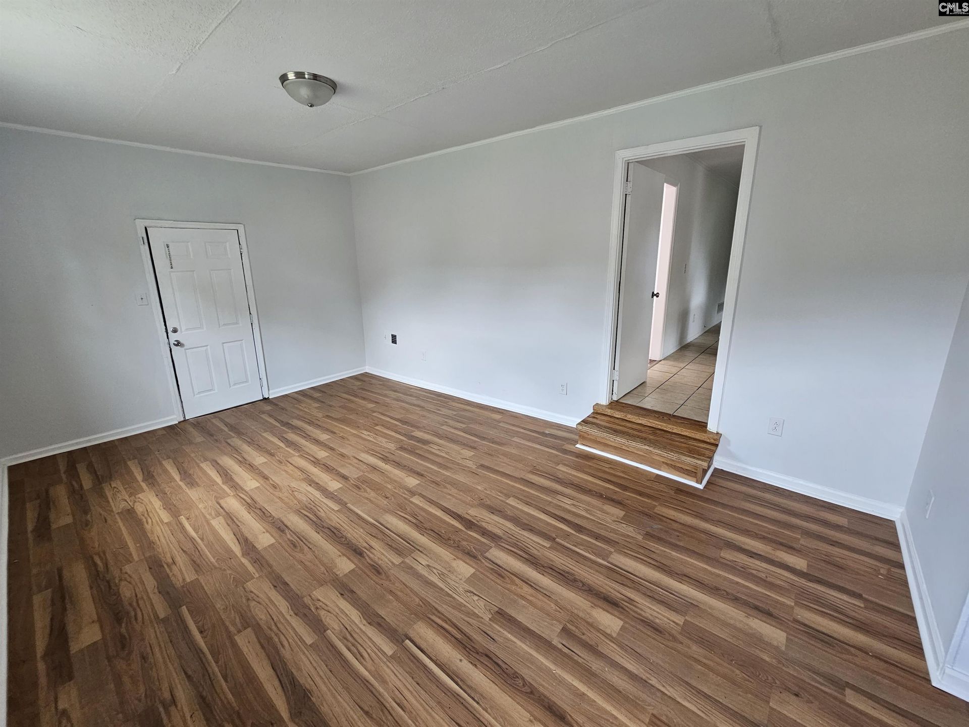 8220 Hunt Club Road  Photo 22