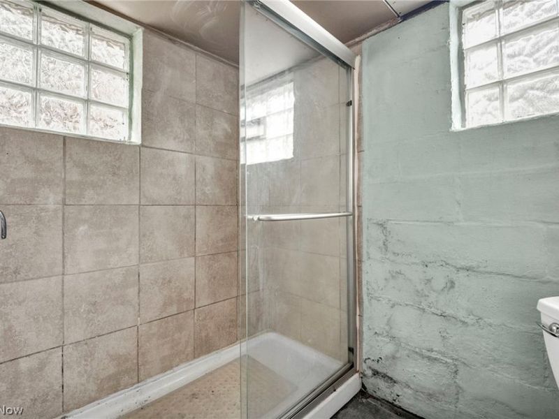 3612 Daisy Avenue , Cleveland, OH 44109 Photo 32
