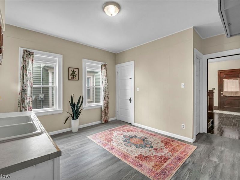 3612 Daisy Avenue , Cleveland, OH 44109 Photo 8