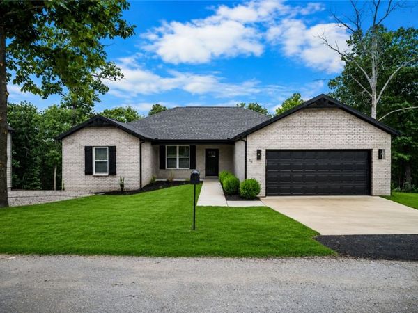 28 Berkshire Drive , Bella Vista, AR 72714