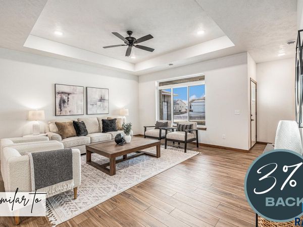 6203 S Rex Pl, Sioux Falls, SD 57108