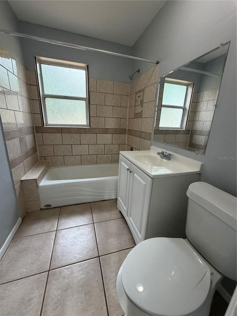 2705 6th Street W, Bradenton, FL 34205 Photo
