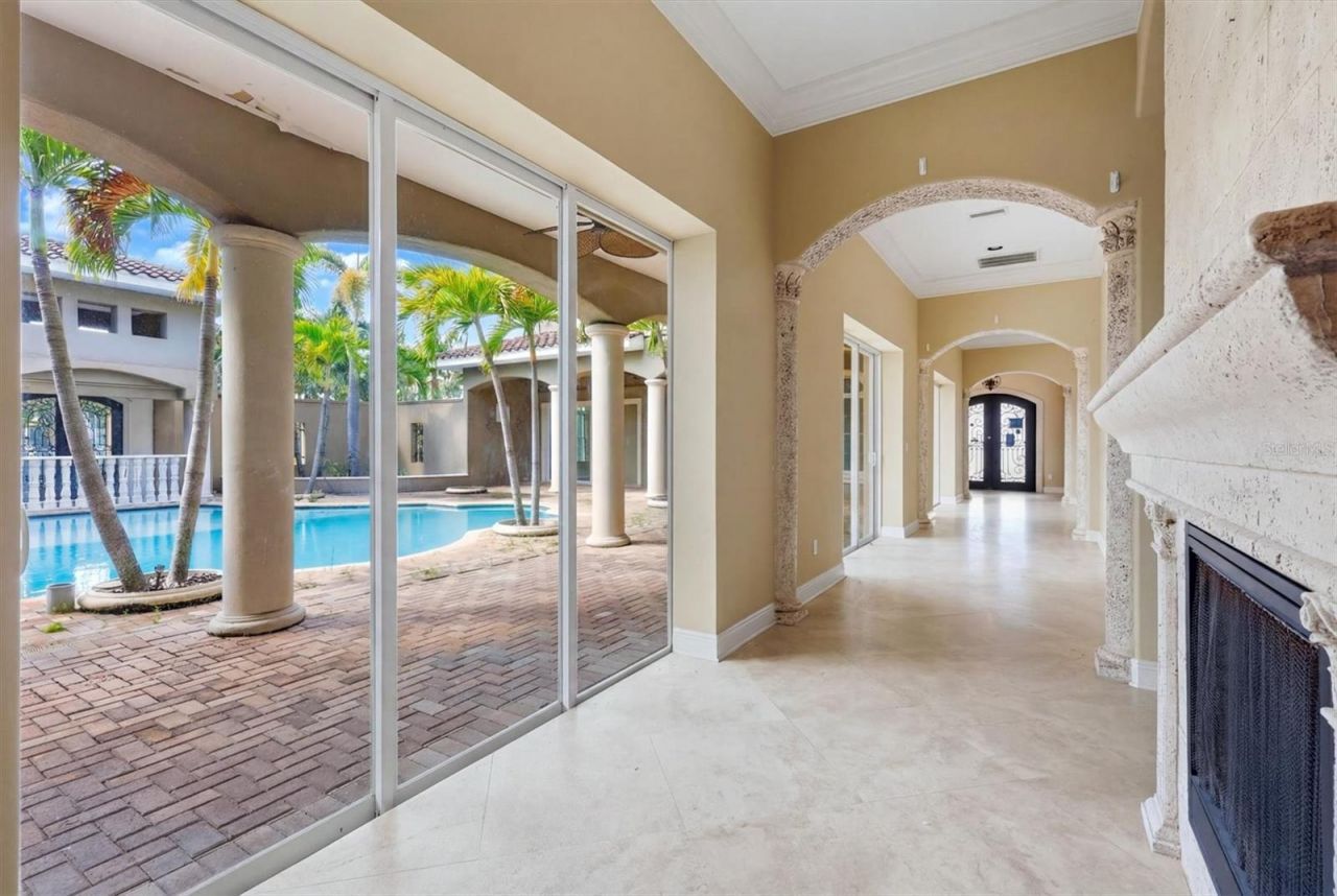 1304 Jumana Loop, Apollo Beach, FL 33572 Photo