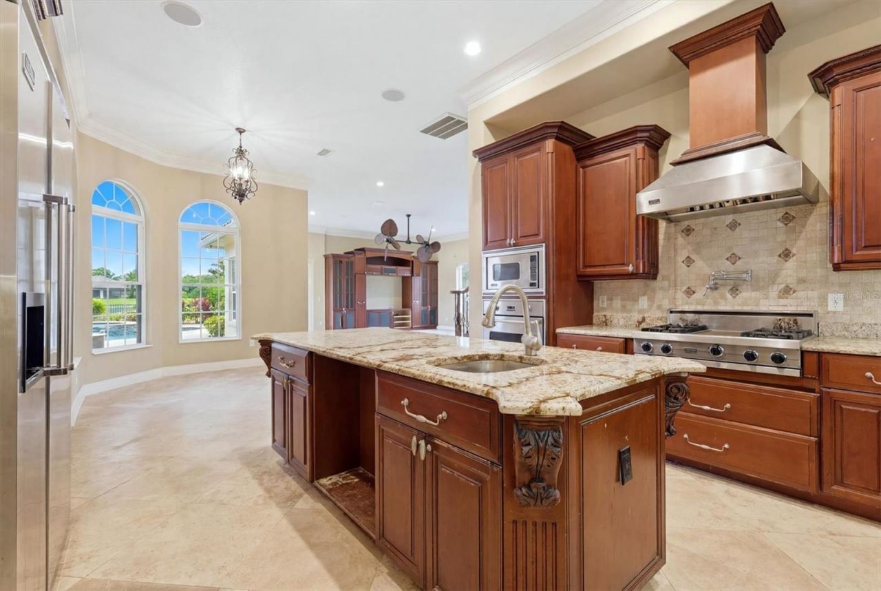 1304 Jumana Loop, Apollo Beach, FL 33572 Photo