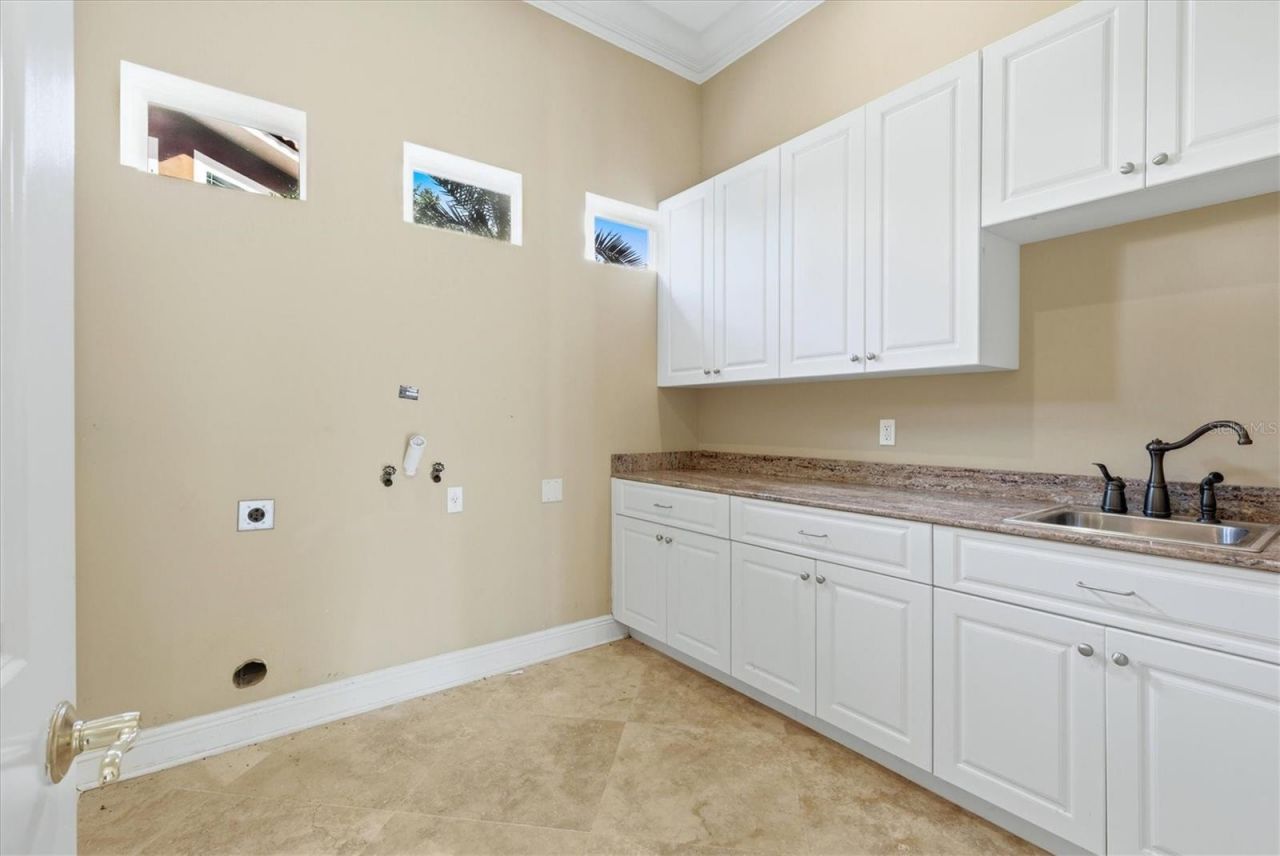 1304 Jumana Loop, Apollo Beach, FL 33572 Photo