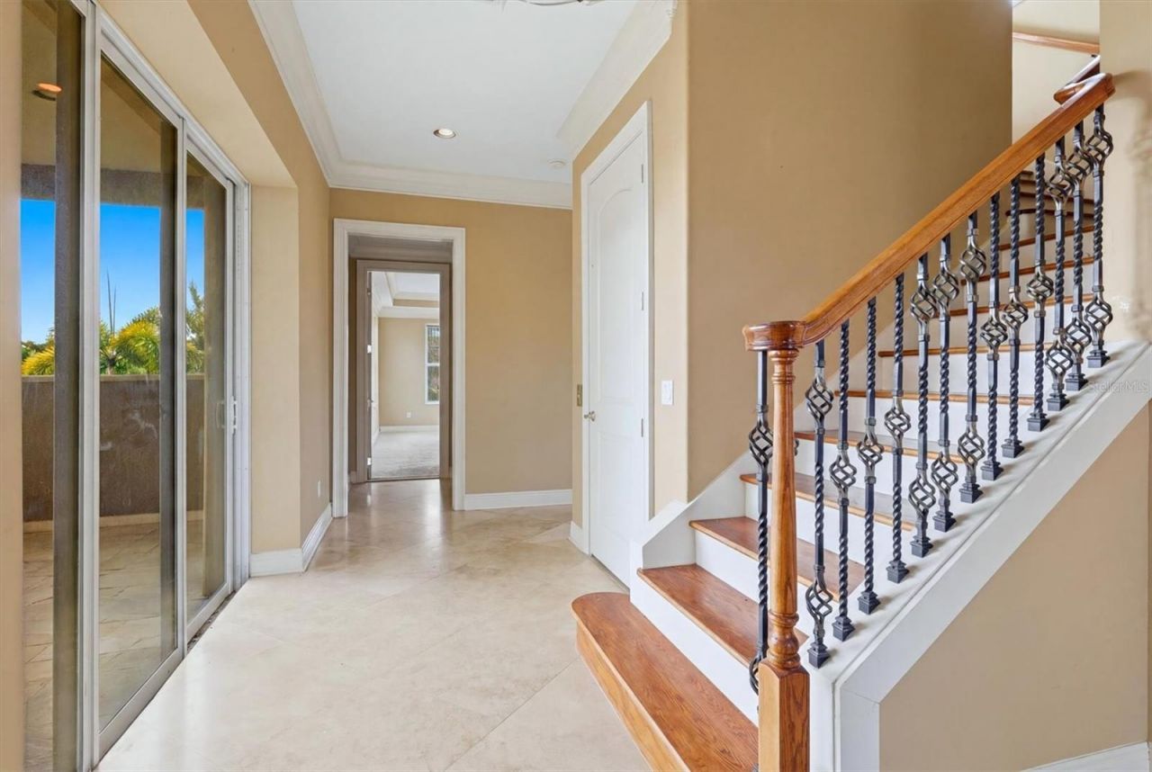 1304 Jumana Loop, Apollo Beach, FL 33572 Photo