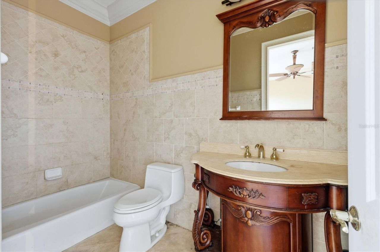 1304 Jumana Loop, Apollo Beach, FL 33572 Photo
