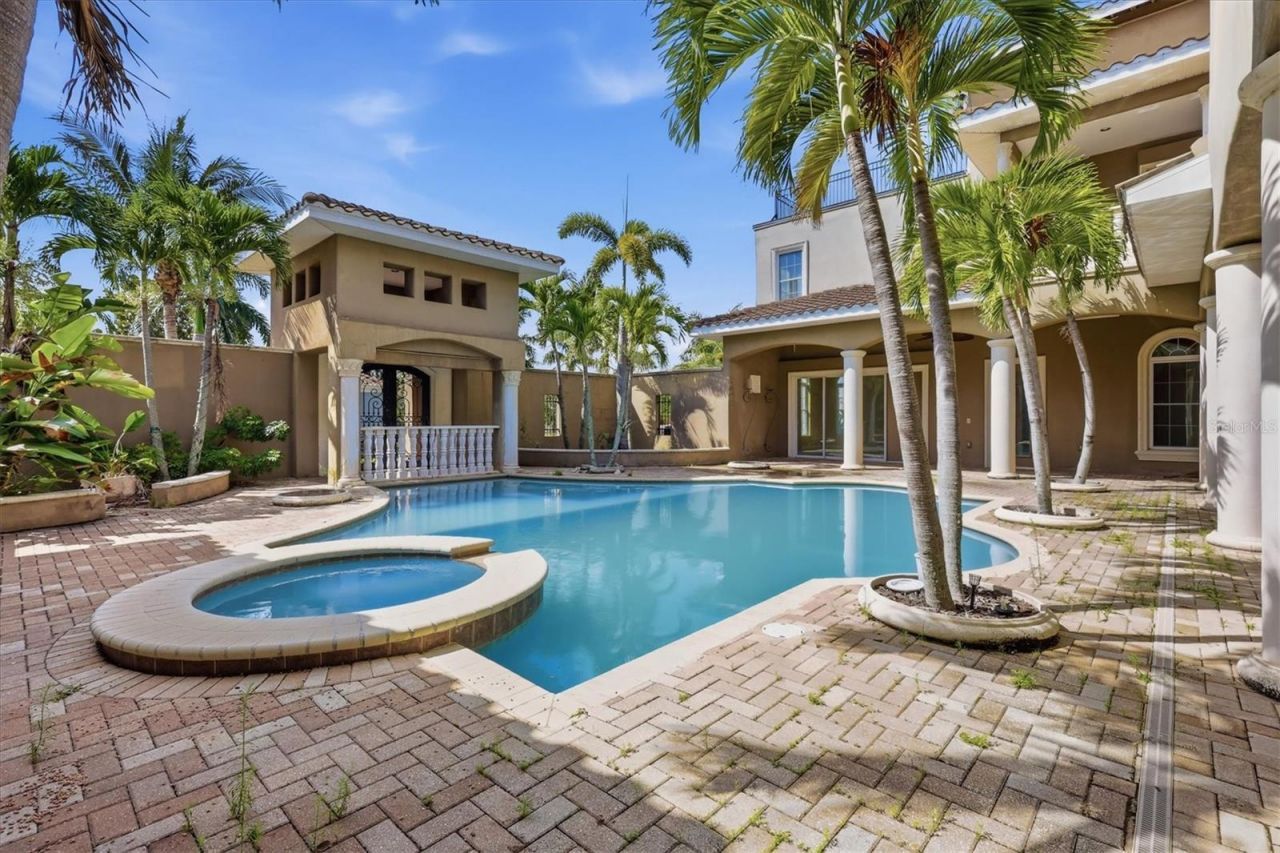 1304 Jumana Loop, Apollo Beach, FL 33572 Photo