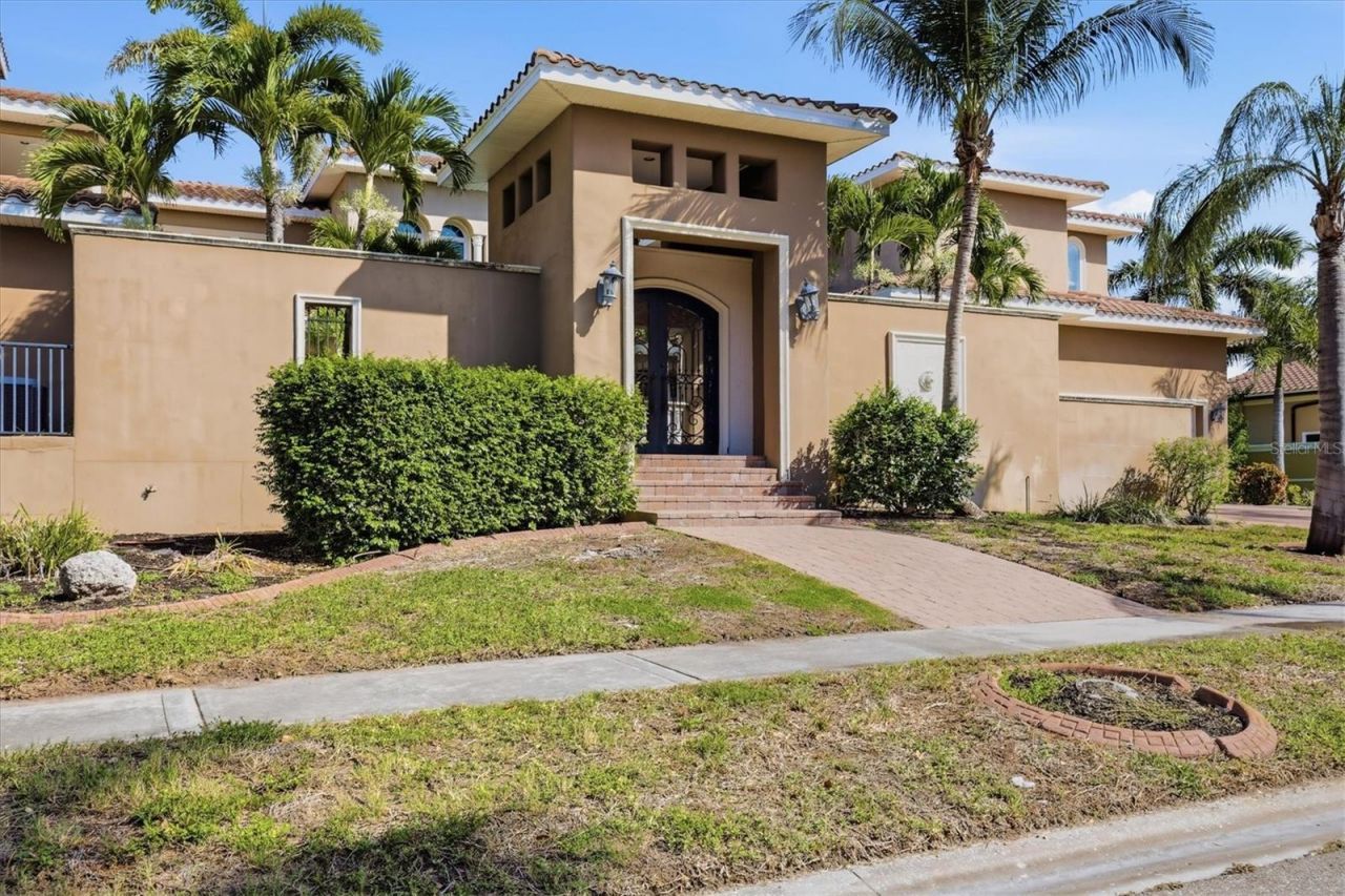1304 Jumana Loop, Apollo Beach, FL 33572 Photo