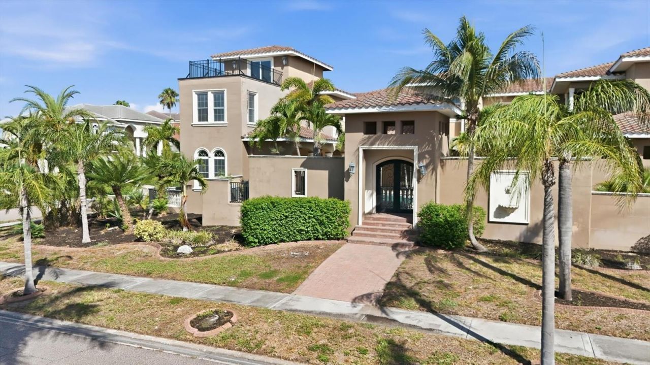 1304 Jumana Loop, Apollo Beach, FL 33572 Photo