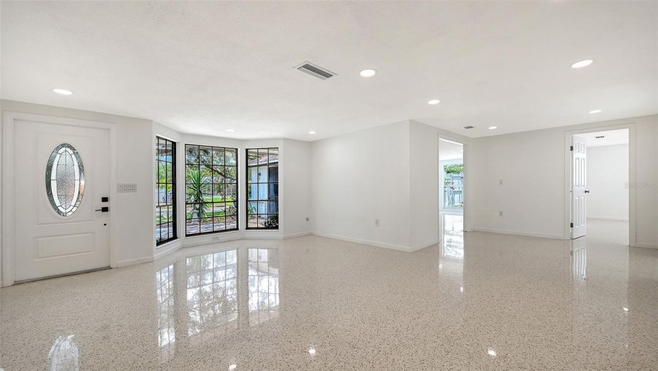 6711 S Lockwood Ridge Road, Sarasota, FL 34231 Photo
