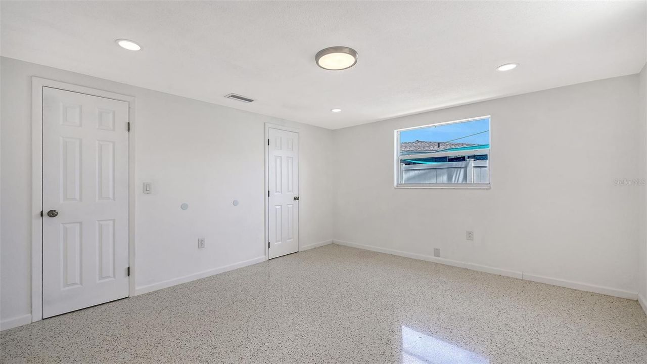 6711 S Lockwood Ridge Road, Sarasota, FL 34231 Photo