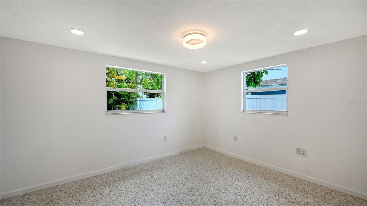 6711 S Lockwood Ridge Road, Sarasota, FL 34231 Photo