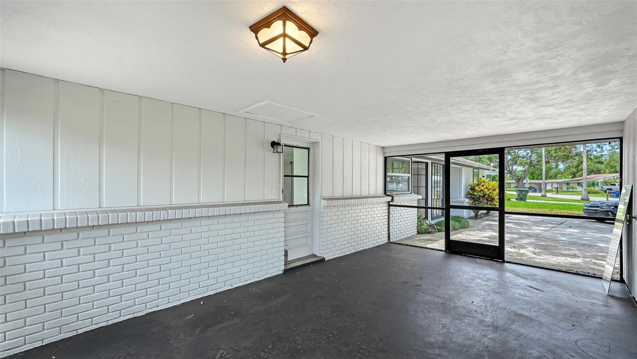 6711 S Lockwood Ridge Road, Sarasota, FL 34231 Photo